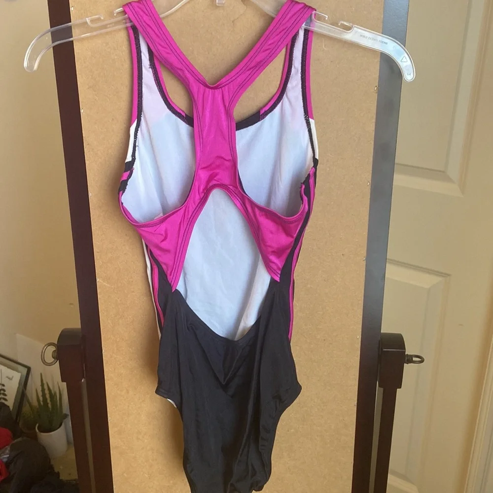 Speedo Girls Swimsuits 14